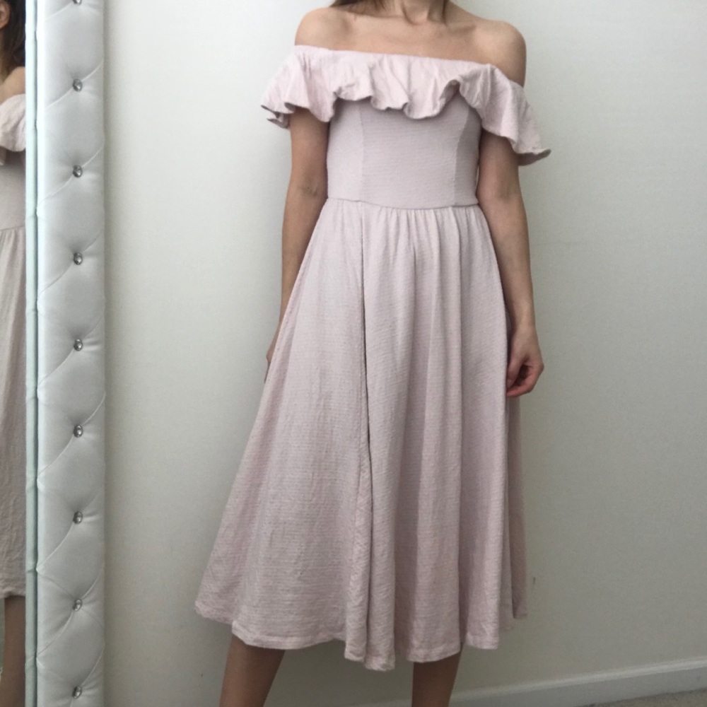 H&M Blush Off the shoulder midi dress